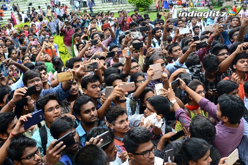 'Mahanubhavudu' 2nd Song Launch @ Vignan College