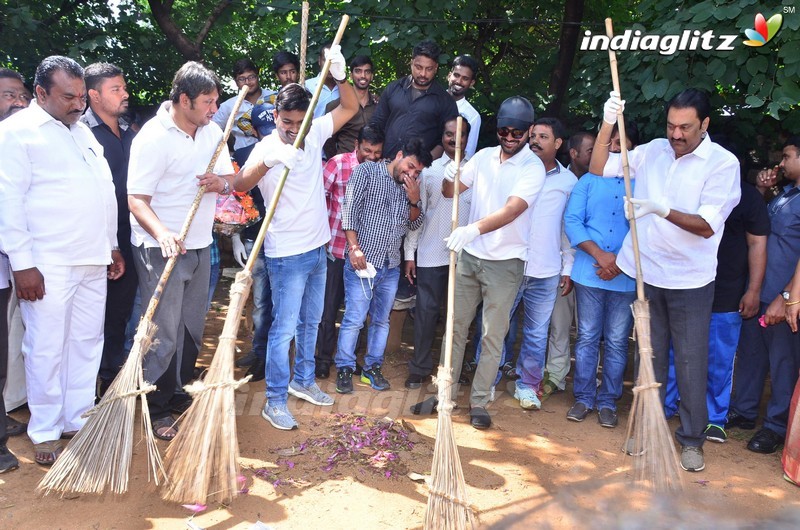 Mahanubhavudu Team Particpates Swachh Bharat at Srinagar Colony