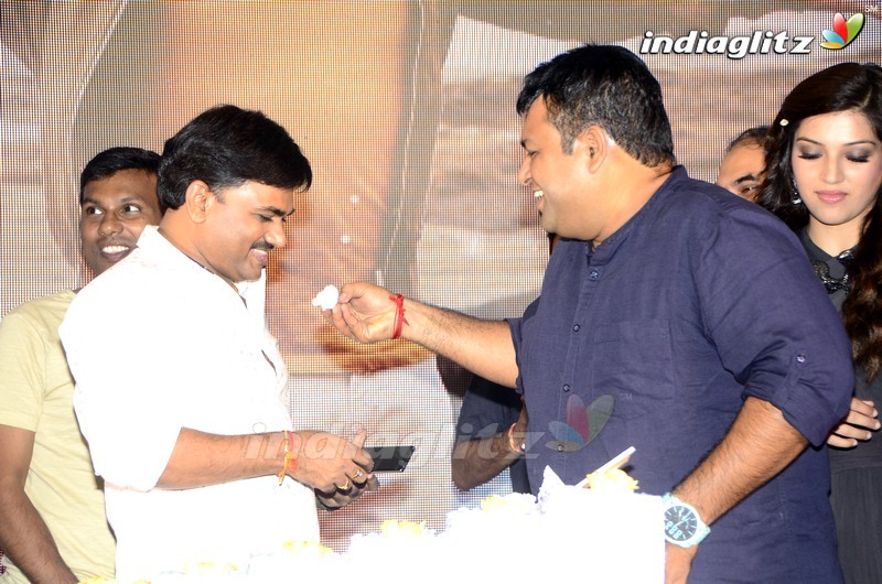 'Mahanubhavudu' Success Meet