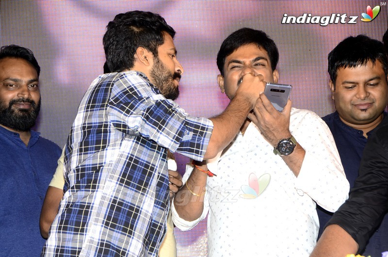 'Mahanubhavudu' Success Meet