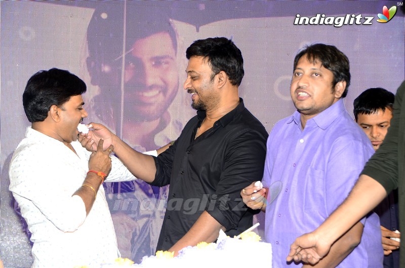 'Mahanubhavudu' Success Meet