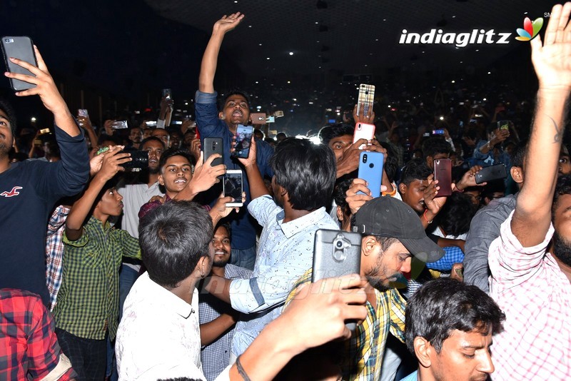 'Maharshi' Team At Sudarshan 35mm , Hyd