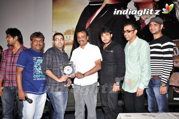 'Mem Vayasuku Vacham' Platinum Disc