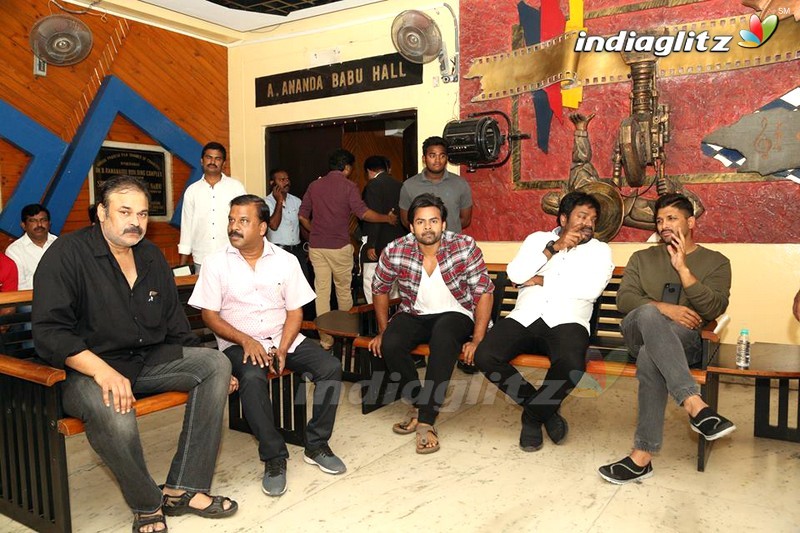 Pawan Kalyan, Allu Arjun @ Film Chamber