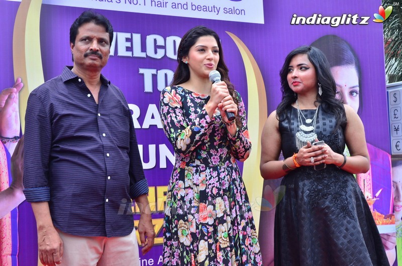 Mehreen Kaur Launches Naturals Saloon