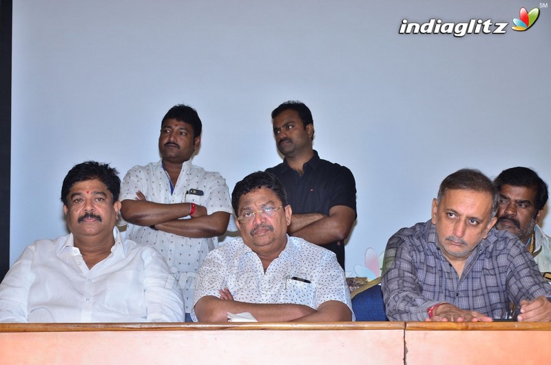 Memu Saitham Cheque Donation Pressmeet