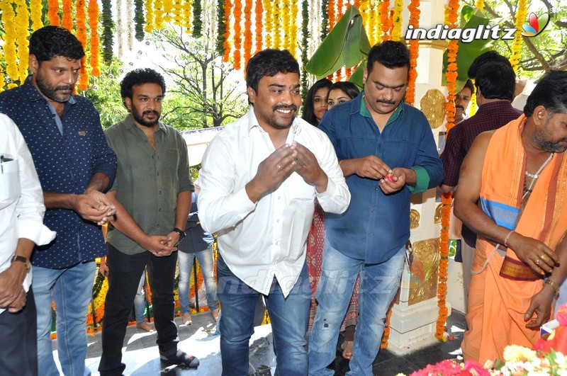 'Meda Meeda Abbayi' Movie Launch