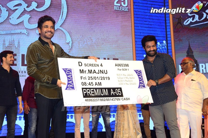 'Mr. Majnu' Pre Release Event