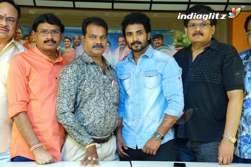 'Naa Maate Vinava' Poster Launch