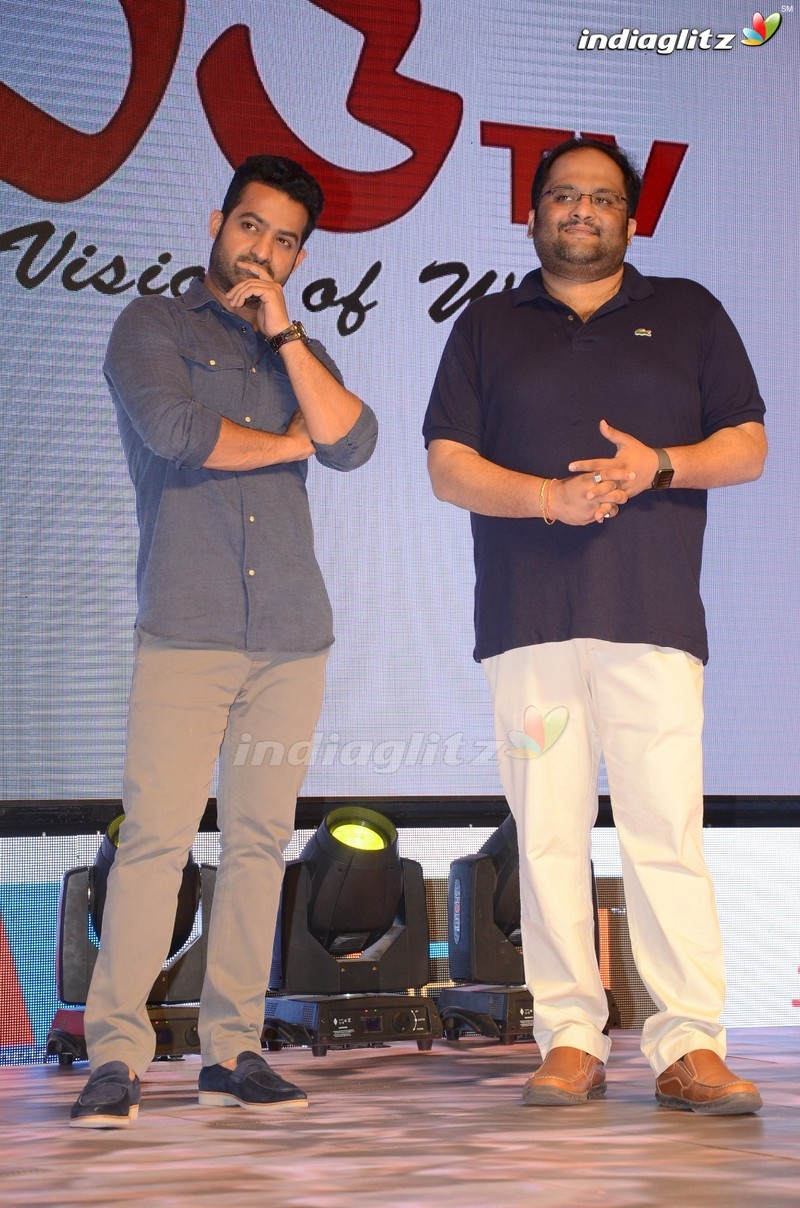 'Naa Nuvve' Pre Release Event