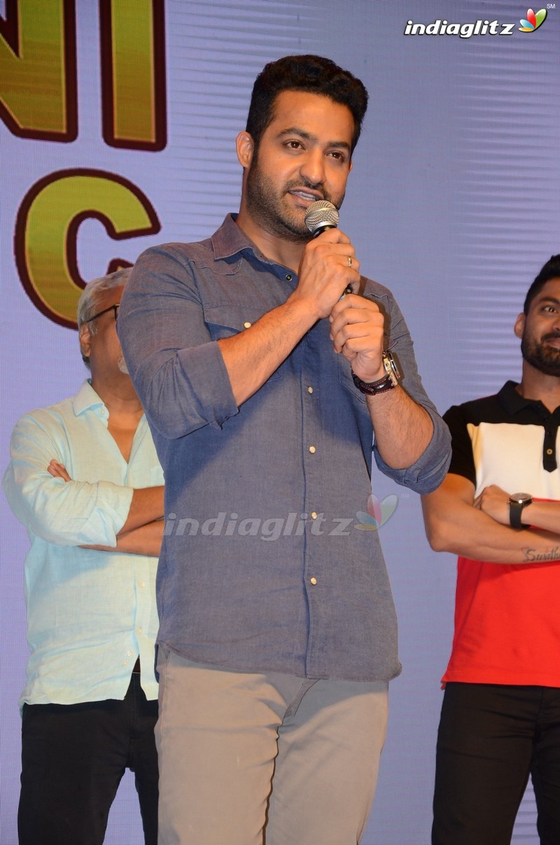 'Naa Nuvve' Pre Release Event