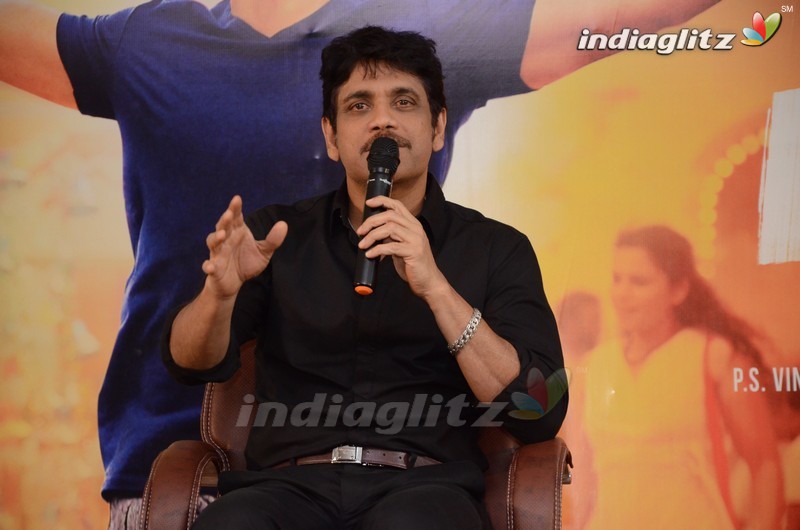 Nagarjuna @ 'Hello' Press Meet