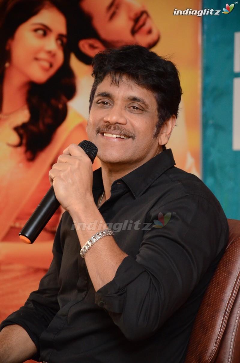 Nagarjuna @ 'Hello' Press Meet