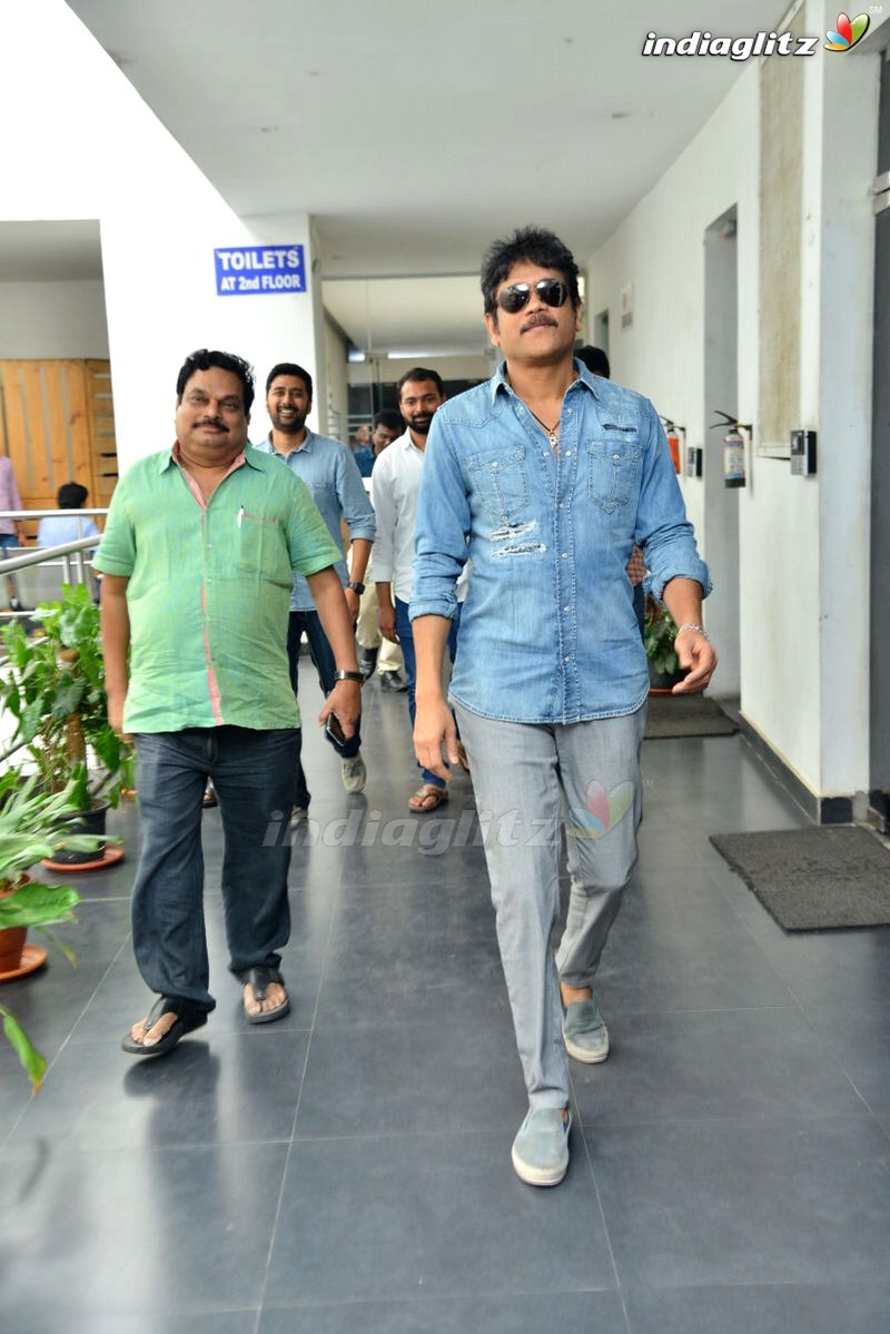 Nagarjuna Press Meet About 'Chi La Sow'