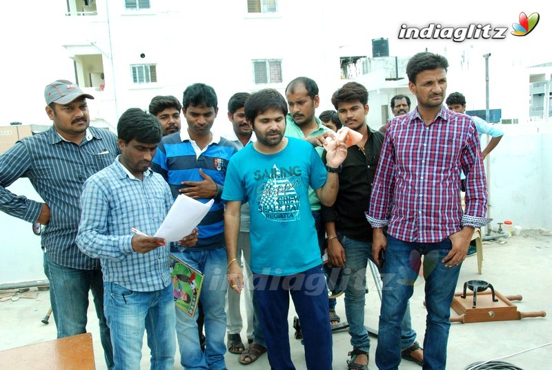 'Nanna Nenu Varsha' On Location