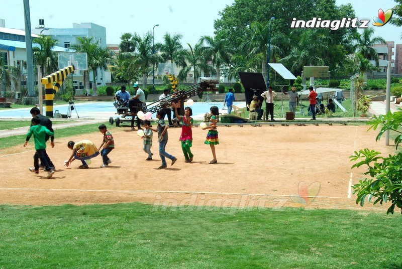 'Nanna Nenu Varsha' On Location