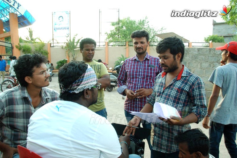 'Nanna Nenu Varsha' On Location