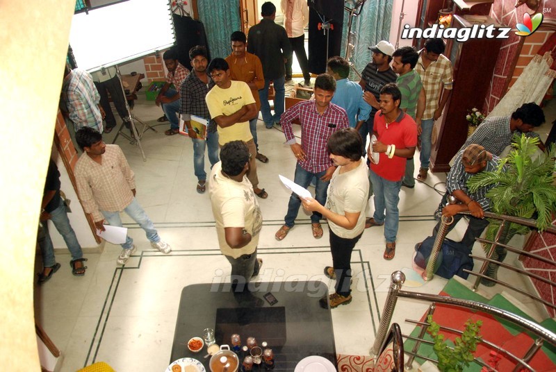 'Nanna Nenu Varsha' On Location