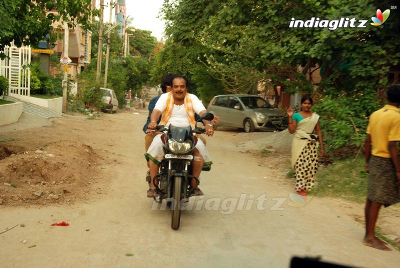 'Nanna Nenu Varsha' On Location