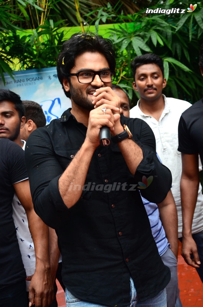 'Nannu Dochukunduvate' Team at KIET College, Kakinada