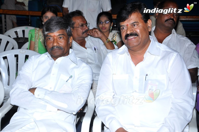 'Naradhudu' Audio Launch