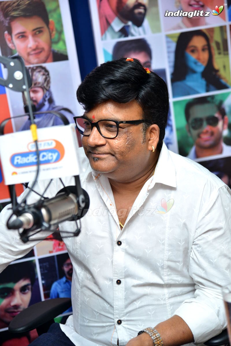 Kona Venkat Launches 'Neevevaro' First Song At Radio City