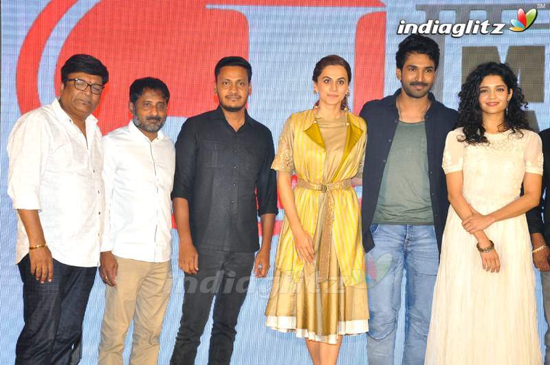 'Neevevaro' Press Meet