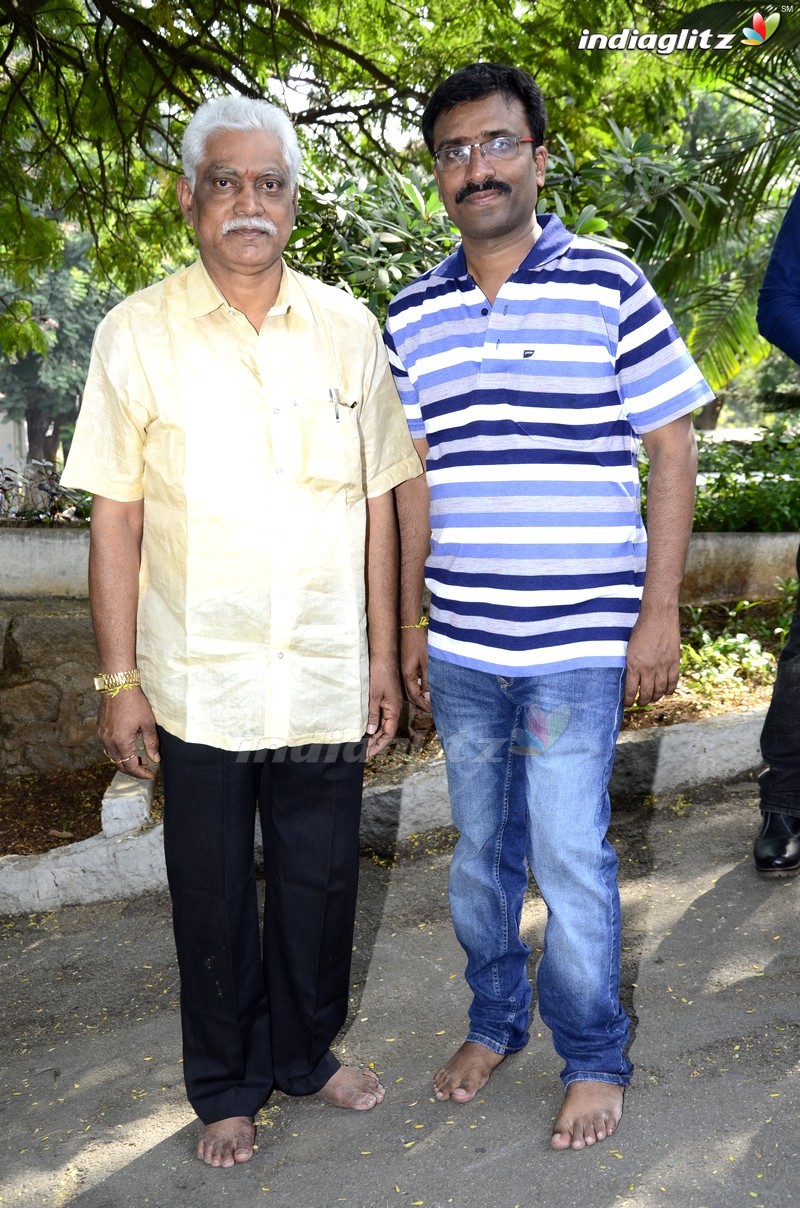 'Nene Mukhyamantri' Movie Launch