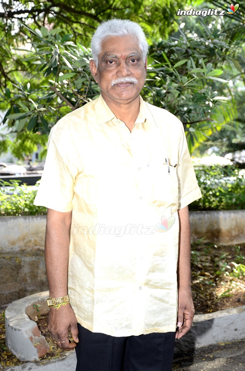 'Nene Mukhyamantri' Movie Launch