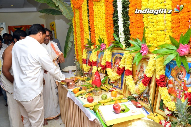 Nithiin's 'Srinivasa Kalyanam' Movie Launch