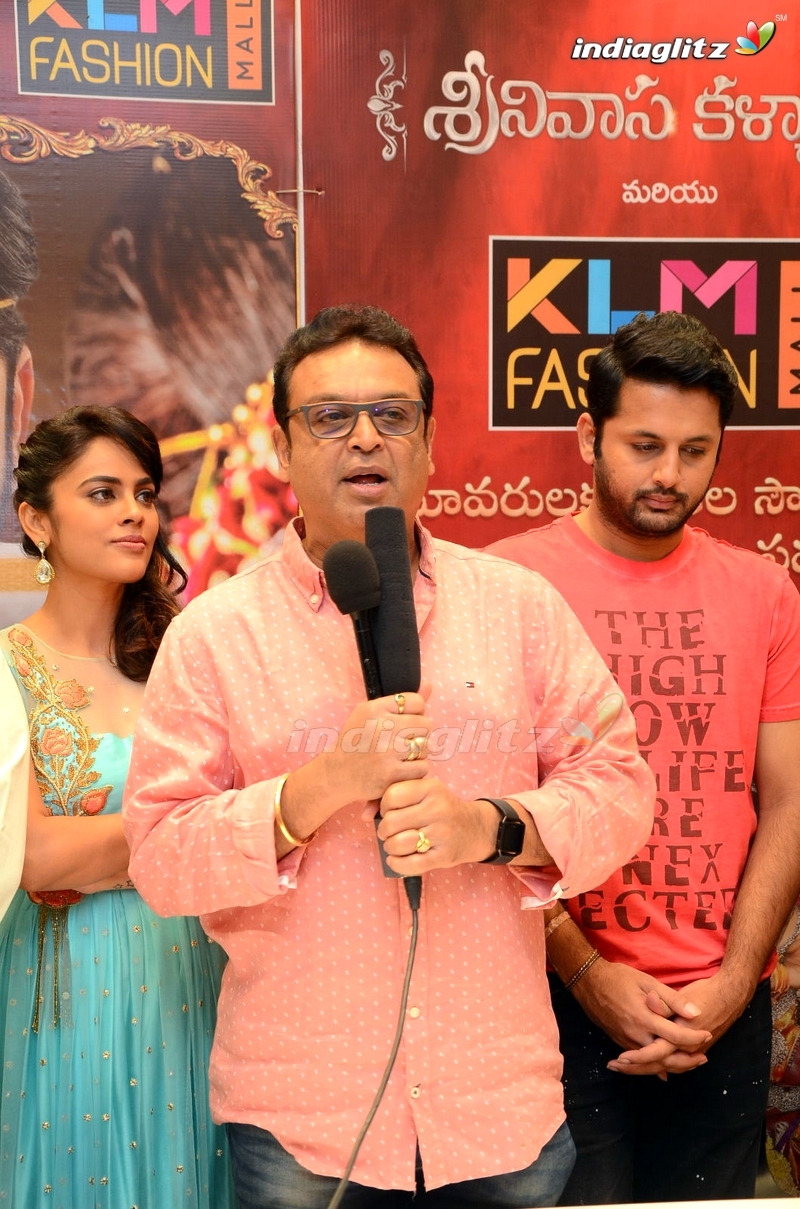 'Srinivasa Kalyanam' Team at KLM Fashion Mall