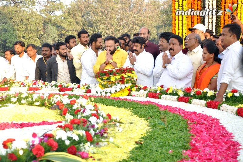 Celebs Pays Tribute At NTR Ghat