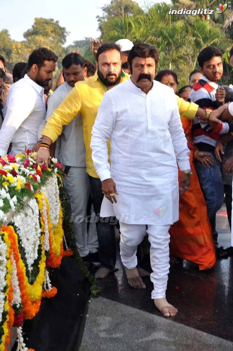 Celebs Pays Tribute At NTR Ghat