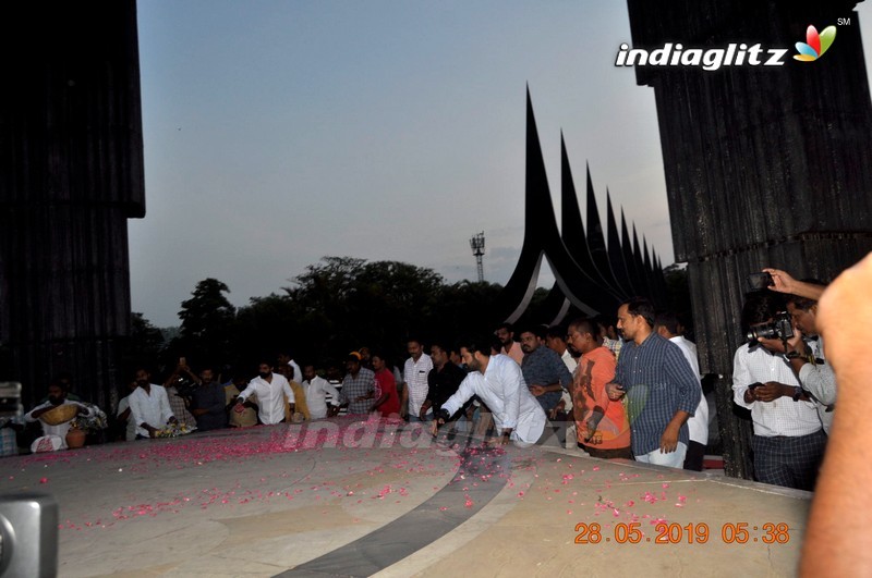 Nandamuri Family Pays Tribute to NTR at NTR Ghat