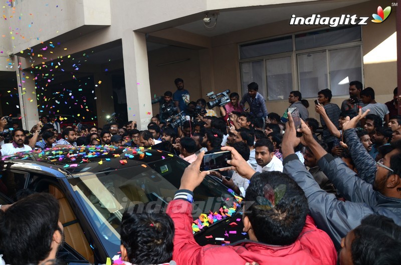 Balakrishna, Vidya Balan @ 'NTR Kathanayakudu' Special Show