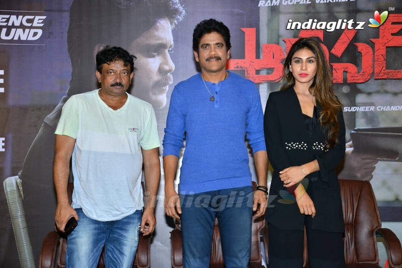 'Officer' Press Meet