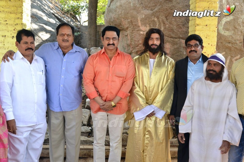 'Oh Manishi Nevu Evaru' Movie Launch