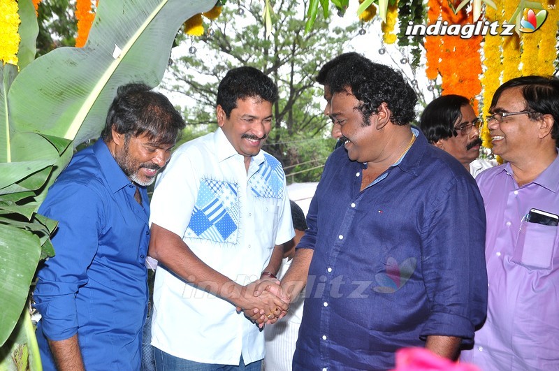 'Okka Ammayi Thappa' Movie Launch