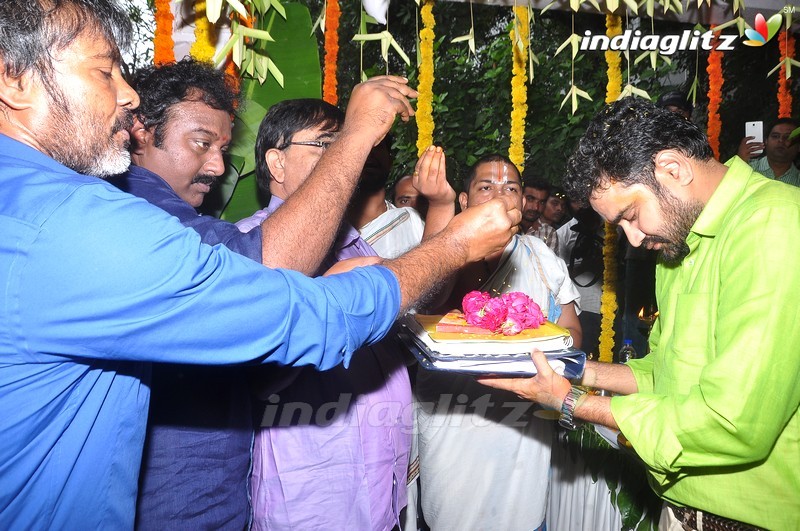 'Okka Ammayi Thappa' Movie Launch