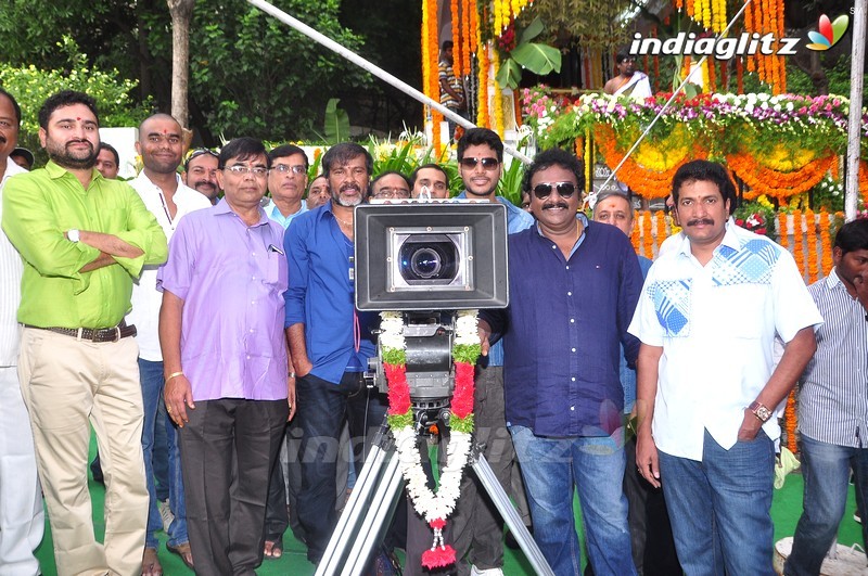 'Okka Ammayi Thappa' Movie Launch