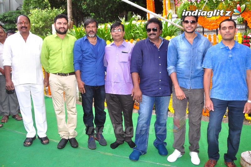 'Okka Ammayi Thappa' Movie Launch