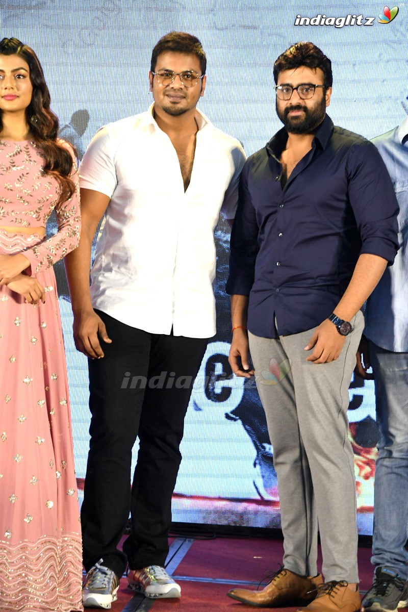 'Okkadu Migiladu' Pre Release Function