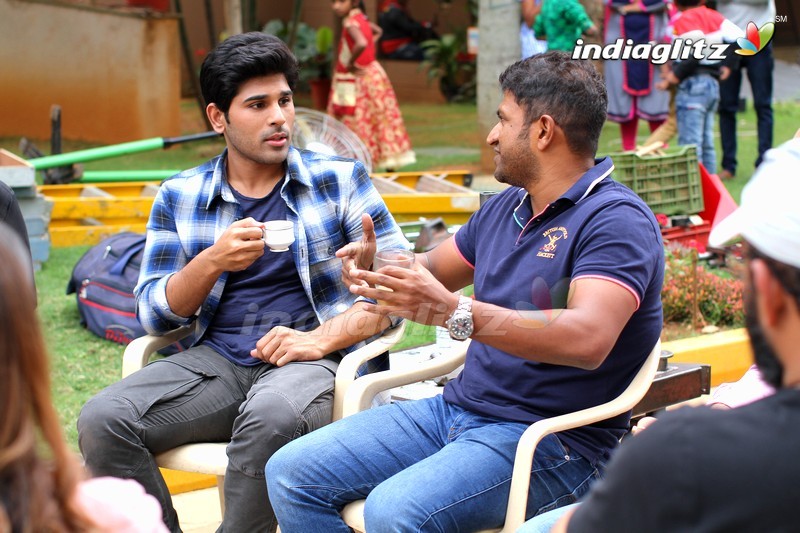 Punith Rajkumar Visits Allu Sirish's 'Okka Kshanam' Sets