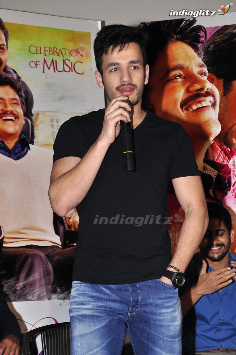 Naga Chaitanya And Akhil Launches 'Oopiri' Trailer