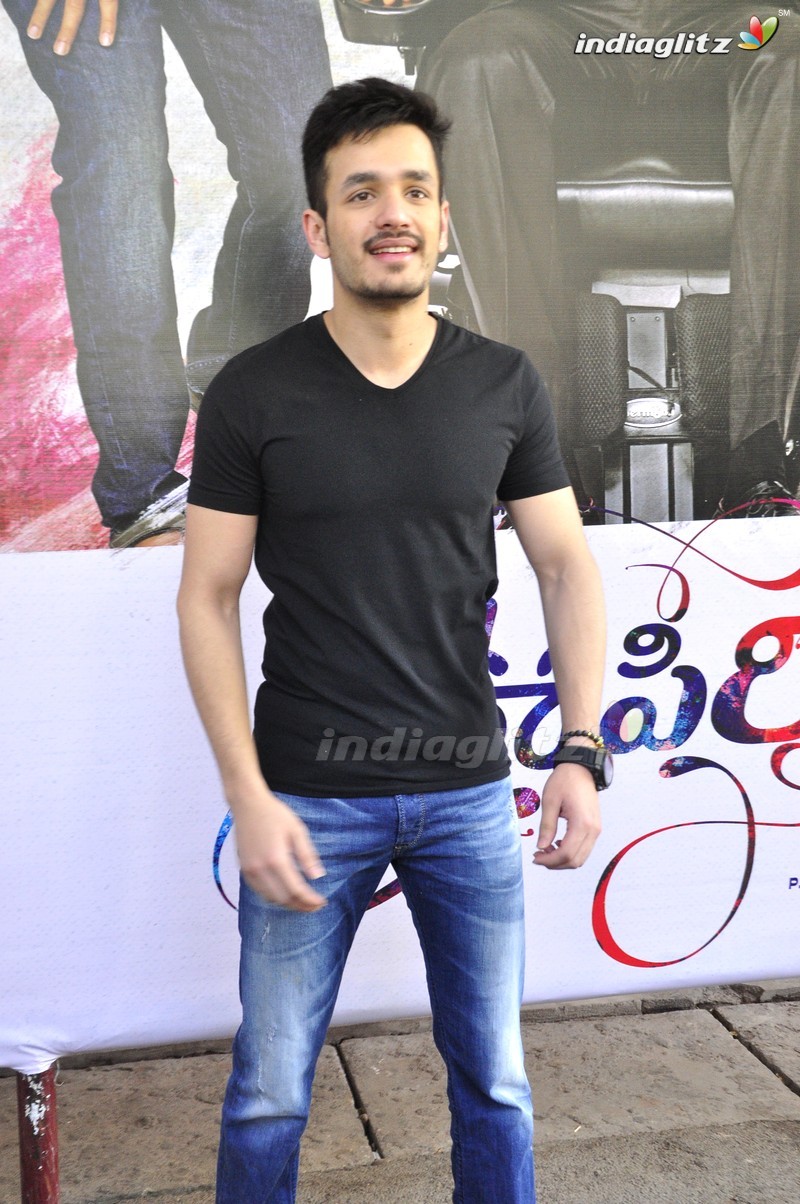 Naga Chaitanya And Akhil Launches 'Oopiri' Trailer