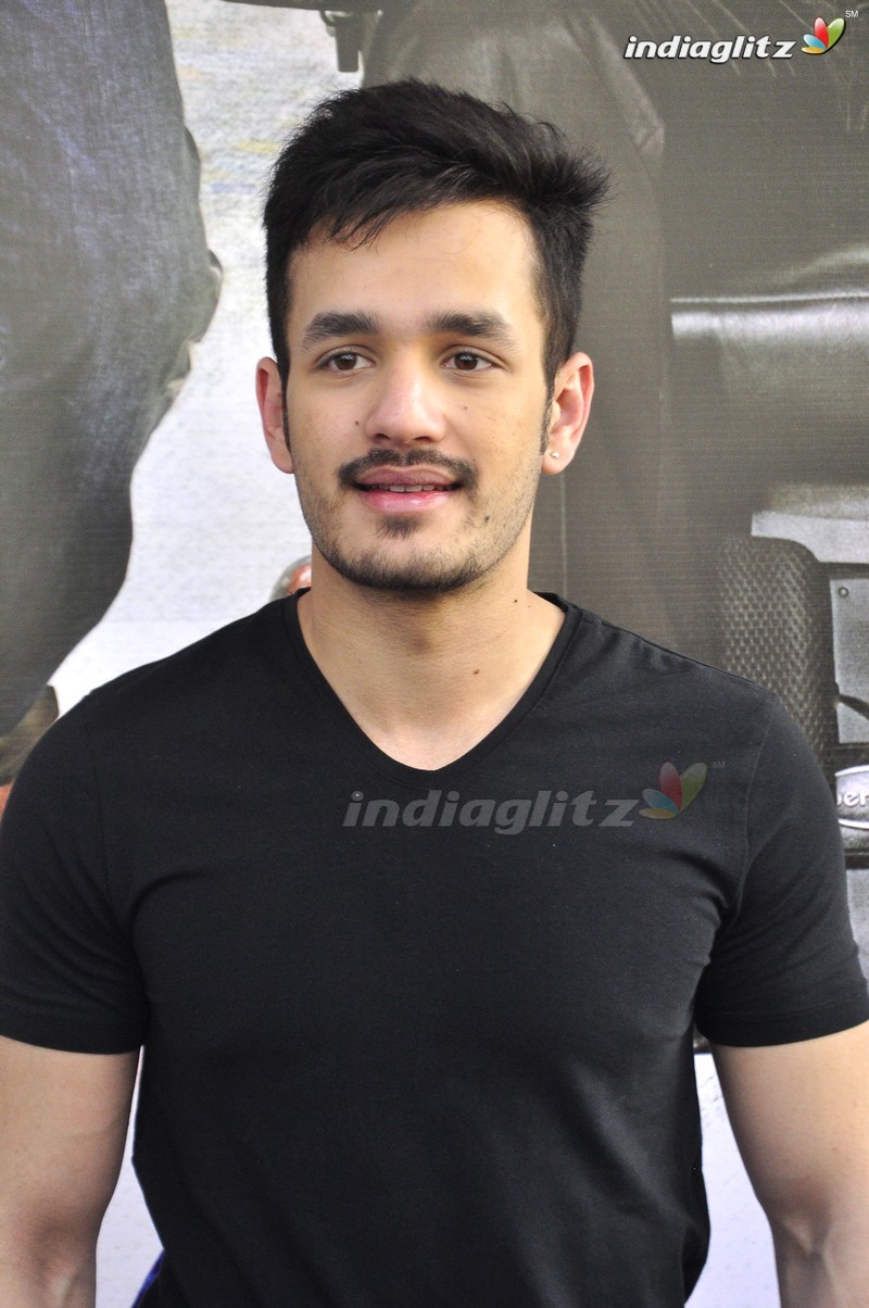 Naga Chaitanya And Akhil Launches 'Oopiri' Trailer