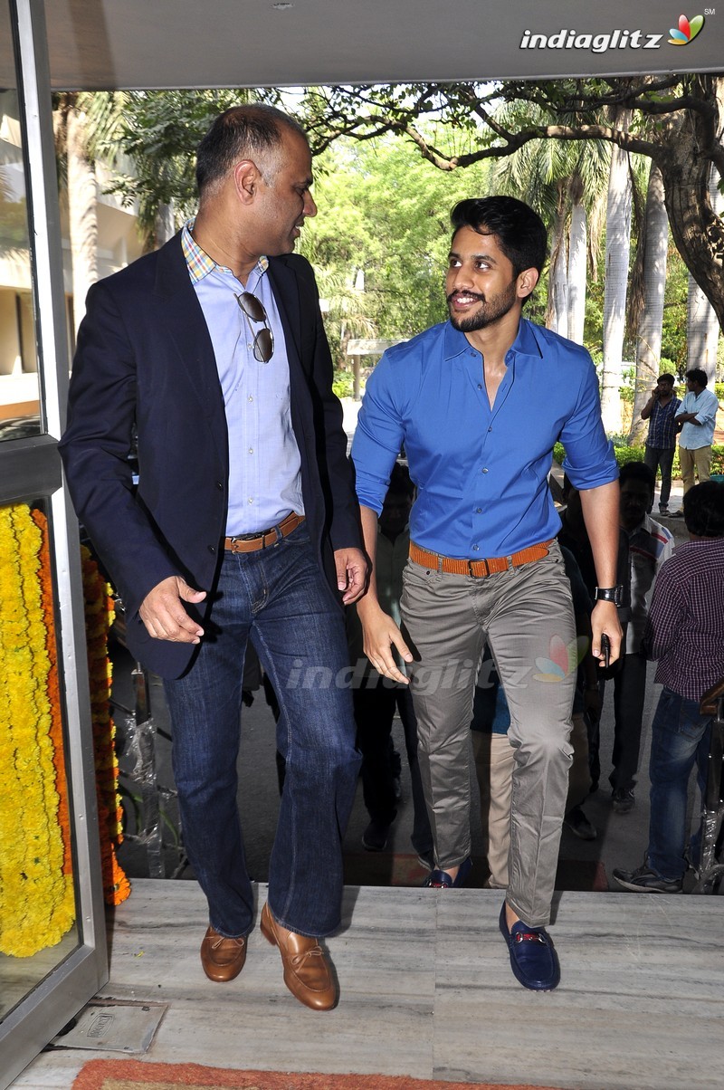 Naga Chaitanya And Akhil Launches 'Oopiri' Trailer