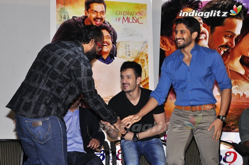 Naga Chaitanya And Akhil Launches 'Oopiri' Trailer