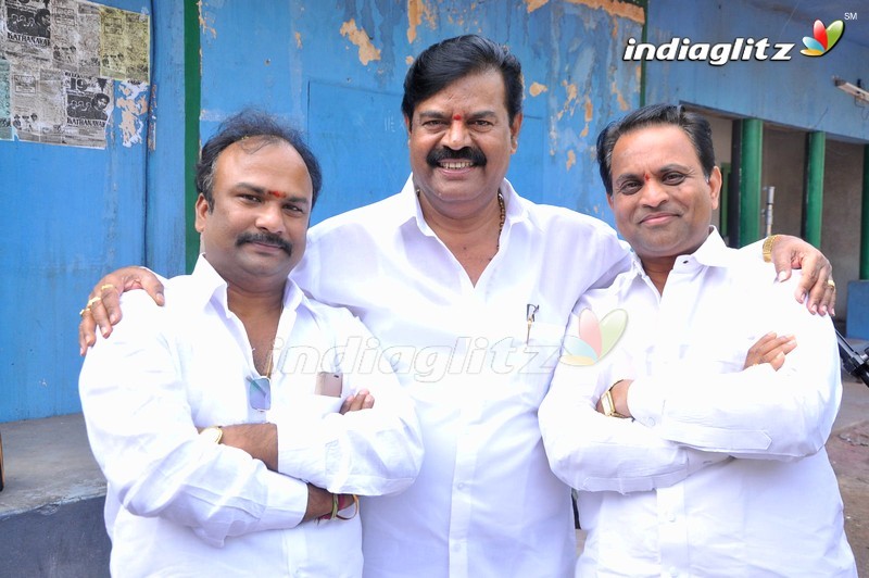 'Oka Radha Iddaru Krishnulu' Movie Launch