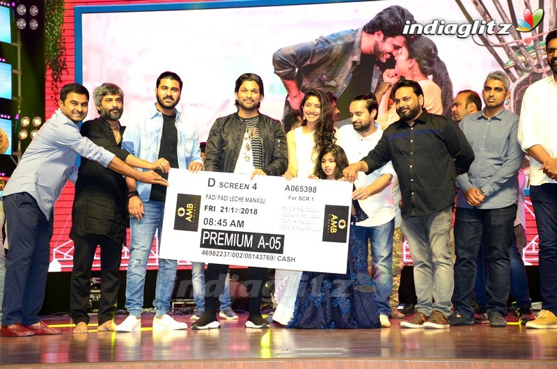 'Padi Padi Leche Manasu' Pre Release Event